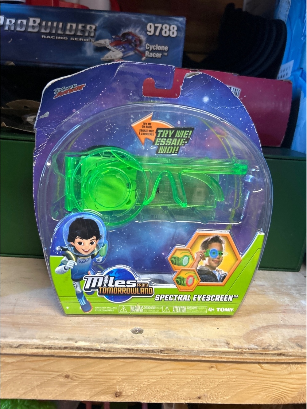 Miles from Tomorrowland Spectral Eyescreen Toy Glasses